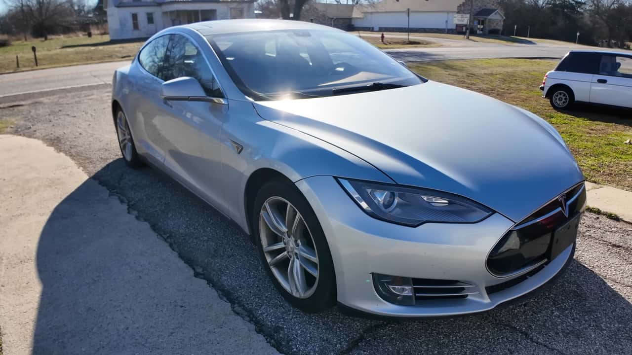 Used 2023 Tesla Model S P85 sold for $7,800